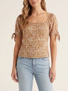 Sweet Wanderer Floral Puff Sleeve Square Neck Top Short Sleeve Shirt Size Medium